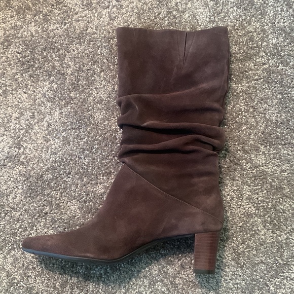 NWT No Box Talbots Brown Suede Boots Size 7.5 - Picture 3 of 16